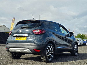 Renault Captur thumbnail