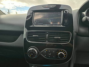 Renault Clio thumbnail