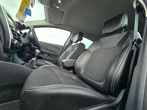 Renault Clio thumbnail