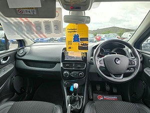 Renault Clio thumbnail