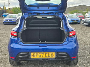Renault Clio thumbnail