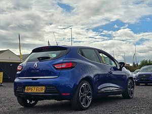 Renault Clio thumbnail