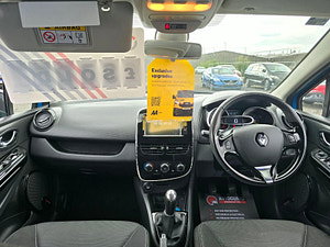 Renault Clio thumbnail