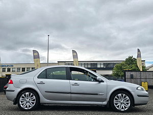Renault Laguna thumbnail