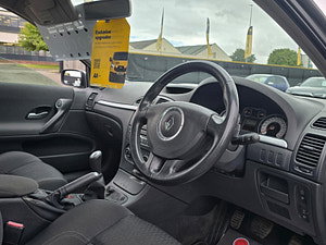 Renault Laguna thumbnail