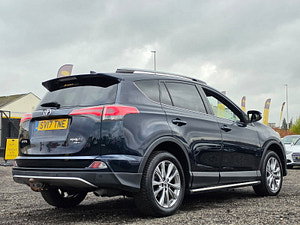 Toyota RAV4 thumbnail