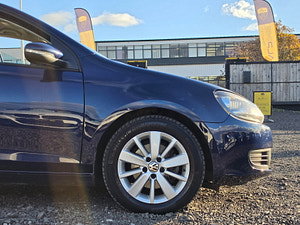 Volkswagen Golf thumbnail