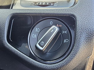 Volkswagen Golf thumbnail