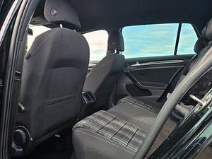 Volkswagen Golf thumbnail