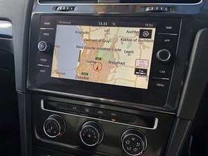 Volkswagen Golf thumbnail