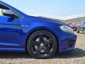 Volkswagen Golf thumbnail