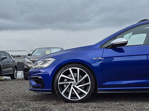 Volkswagen Golf thumbnail