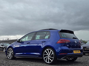 Volkswagen Golf thumbnail
