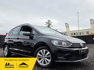 Volkswagen Golf SV thumbnail