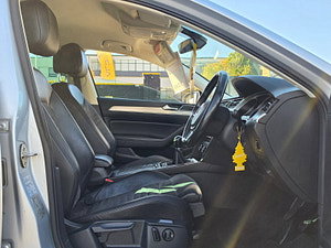 Volkswagen Passat thumbnail