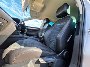 Volkswagen Passat thumbnail