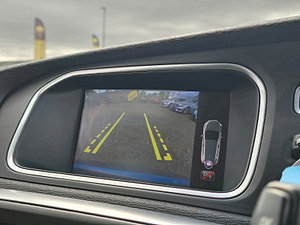 Volvo V40 thumbnail