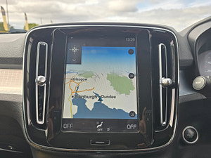 Volvo XC40 thumbnail