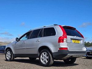 Volvo XC90 thumbnail