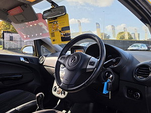 Vauxhall Corsa thumbnail