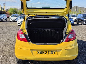 Vauxhall Corsa thumbnail