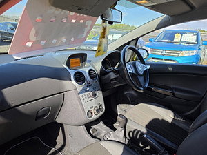 Vauxhall Corsa thumbnail