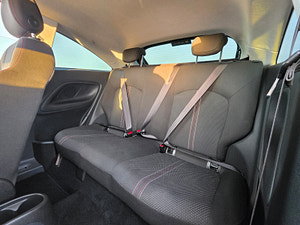 Vauxhall Corsa thumbnail