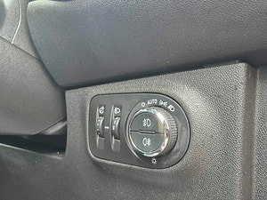 Vauxhall Corsa thumbnail