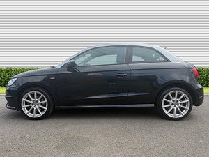 Audi A1 thumbnail
