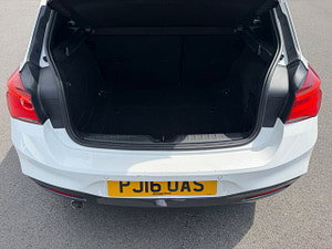 BMW 1 Series thumbnail