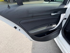 BMW 1 Series thumbnail