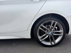 BMW 1 Series thumbnail