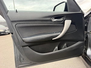 BMW 1 Series thumbnail