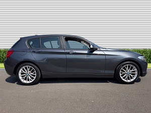 BMW 1 Series thumbnail