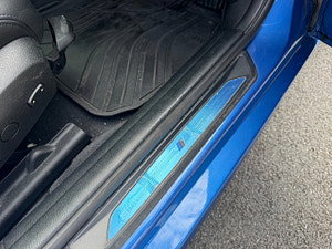 BMW 3 Series thumbnail