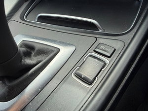 BMW 3 Series thumbnail