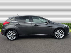 Ford Focus thumbnail