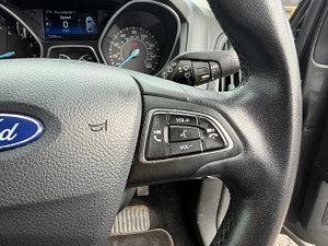 Ford Focus thumbnail
