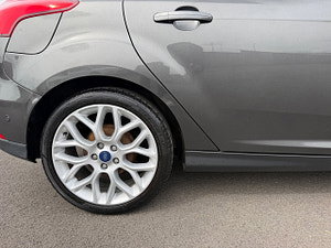 Ford Focus thumbnail