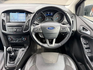 Ford Focus thumbnail