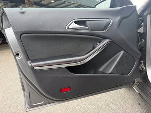 Mercedes-Benz CLA thumbnail