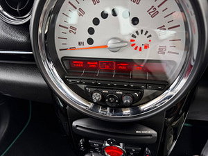 MINI Countryman thumbnail