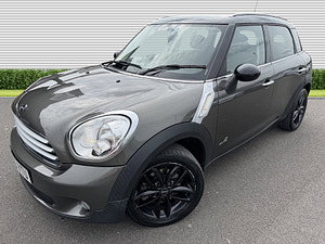 MINI Countryman thumbnail
