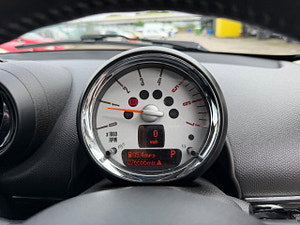 MINI Countryman thumbnail