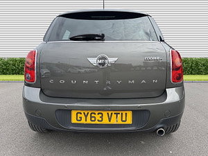 MINI Countryman thumbnail