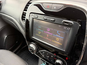 Renault Captur thumbnail