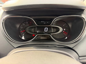 Renault Captur thumbnail