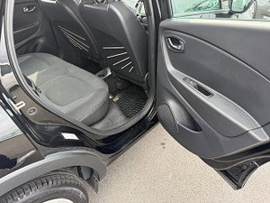 Renault Captur thumbnail