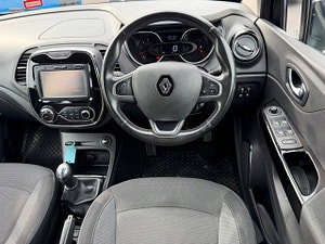 Renault Captur thumbnail