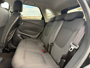 Renault Captur thumbnail